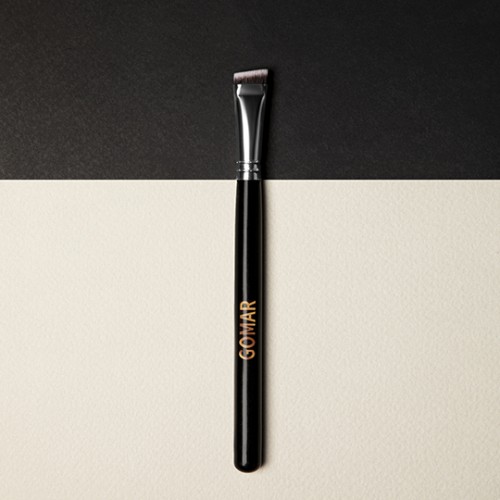 Angled Eyeliner Brush
